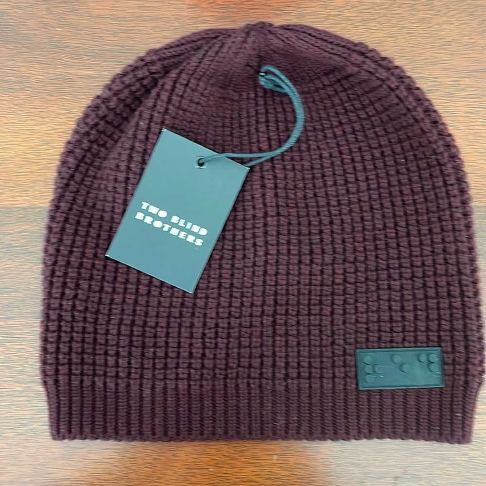 Two Blind Brothers Winter Hat NWT